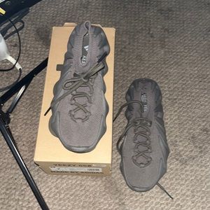 Yeezy 450 sz 7 worn twice